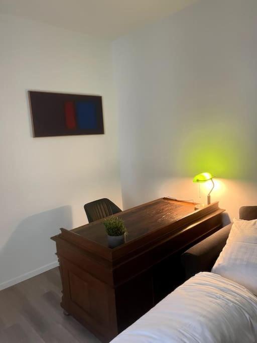 Jaybnb - Geraeumiges Apartment Am Hafen Von Dortmund Exterior photo
